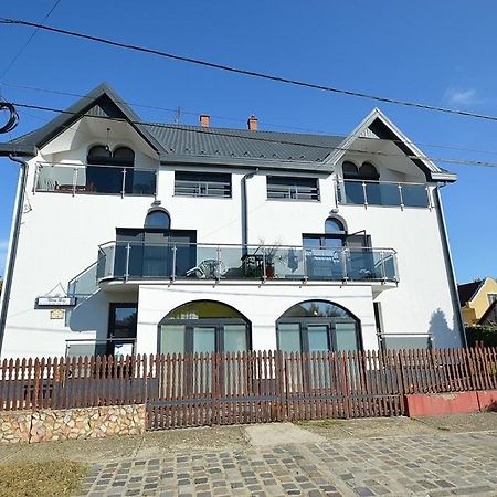 Hotel Nora Haz Hajdúszoboszló Extérieur photo