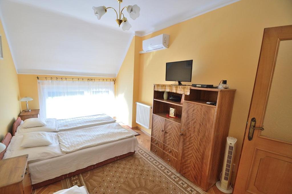 Hotel Nora Haz Hajdúszoboszló Extérieur photo