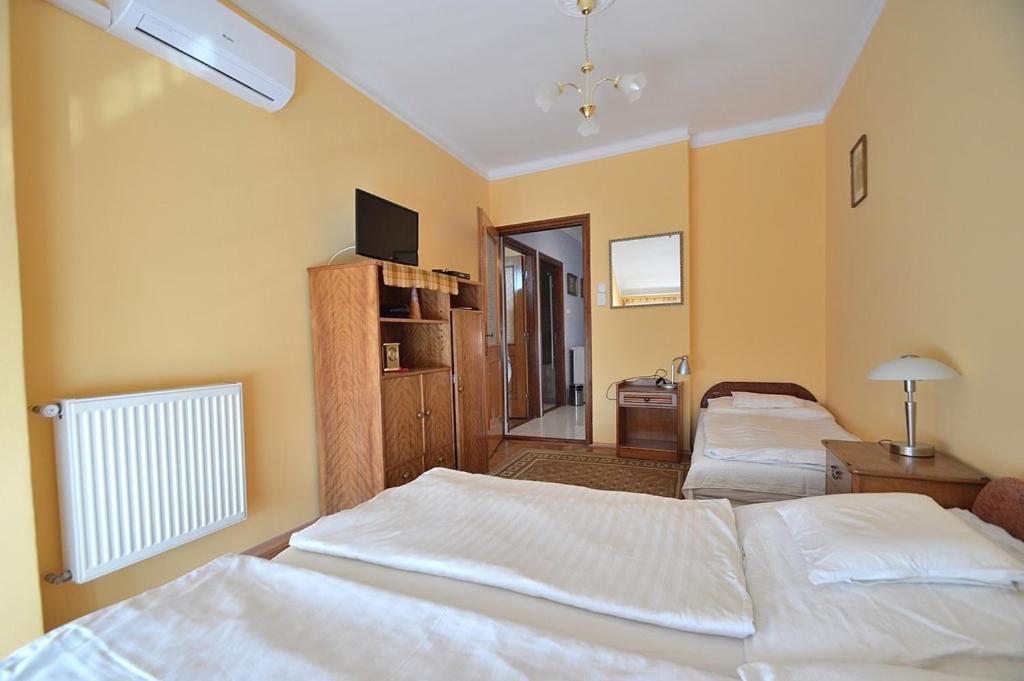 Hotel Nora Haz Hajdúszoboszló Extérieur photo